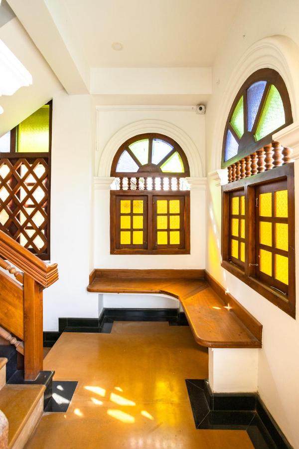 The Barracks Cochin Kochi Exterior foto